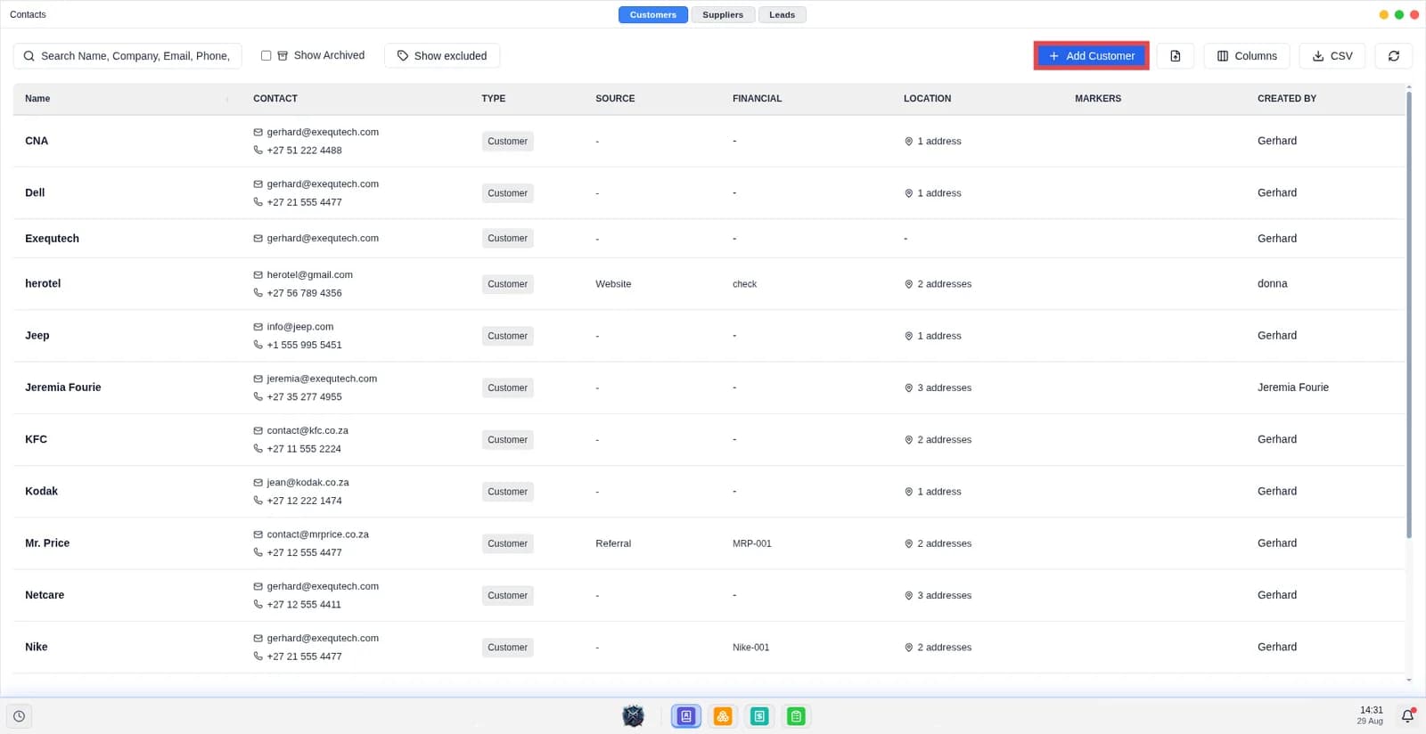 Screen shows list of customers.
